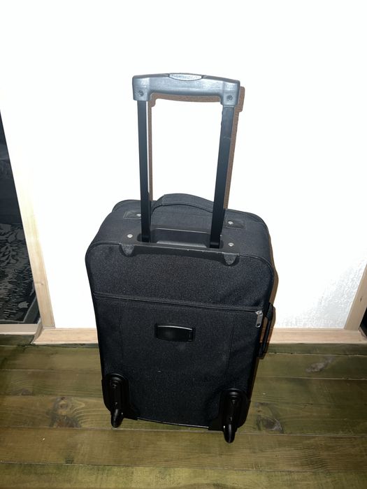 Куфар черен, 60/ 35 см