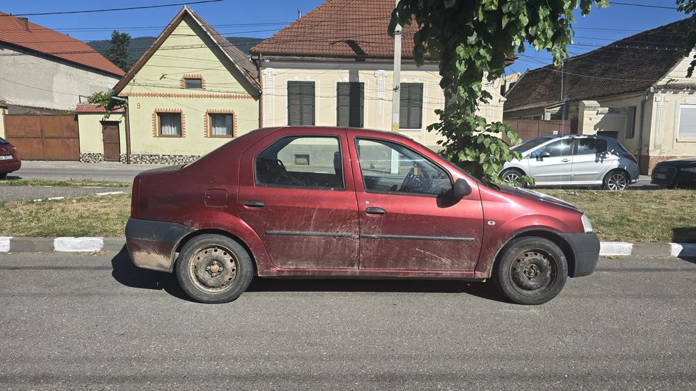 Vand logan pentru program rabla