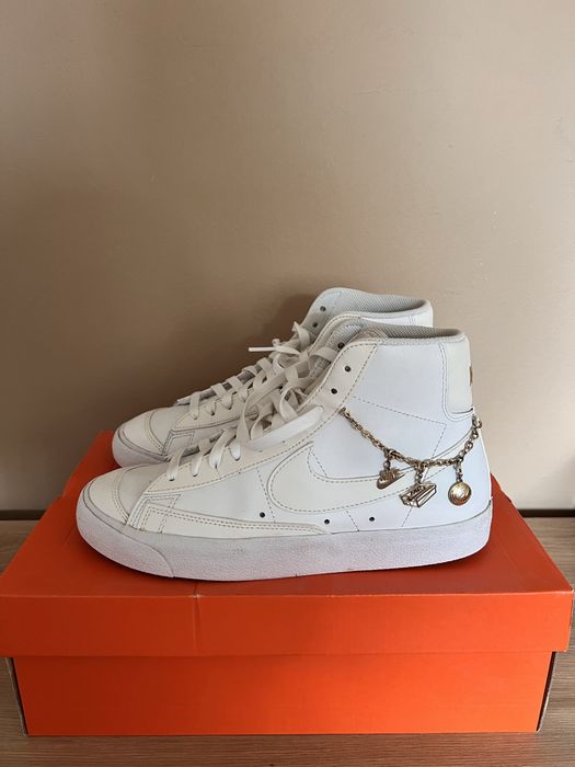 Nike Blazer Mid 77 LX "Lucky Charms"