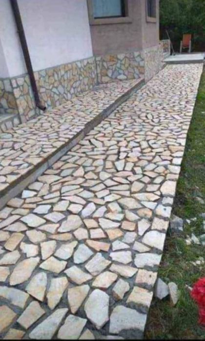 Vând piatra și montez livrare oriunde în tara