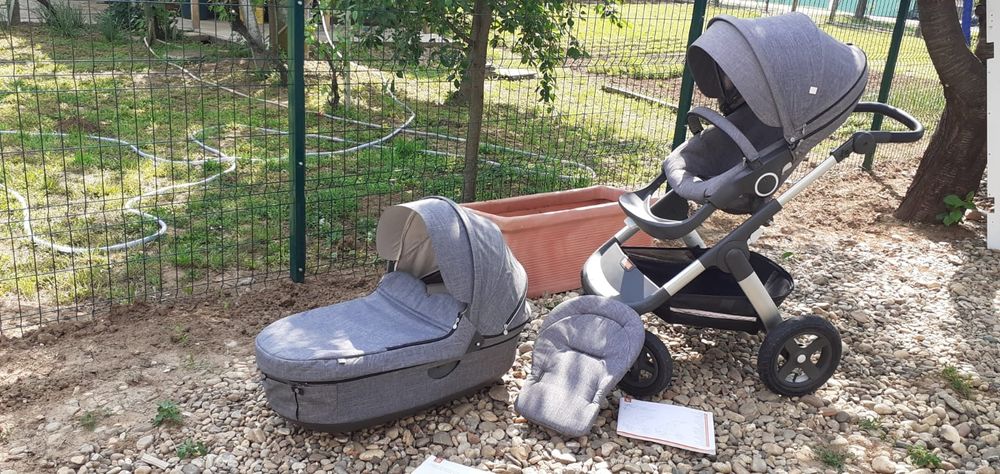 Carucior copii STOKKE