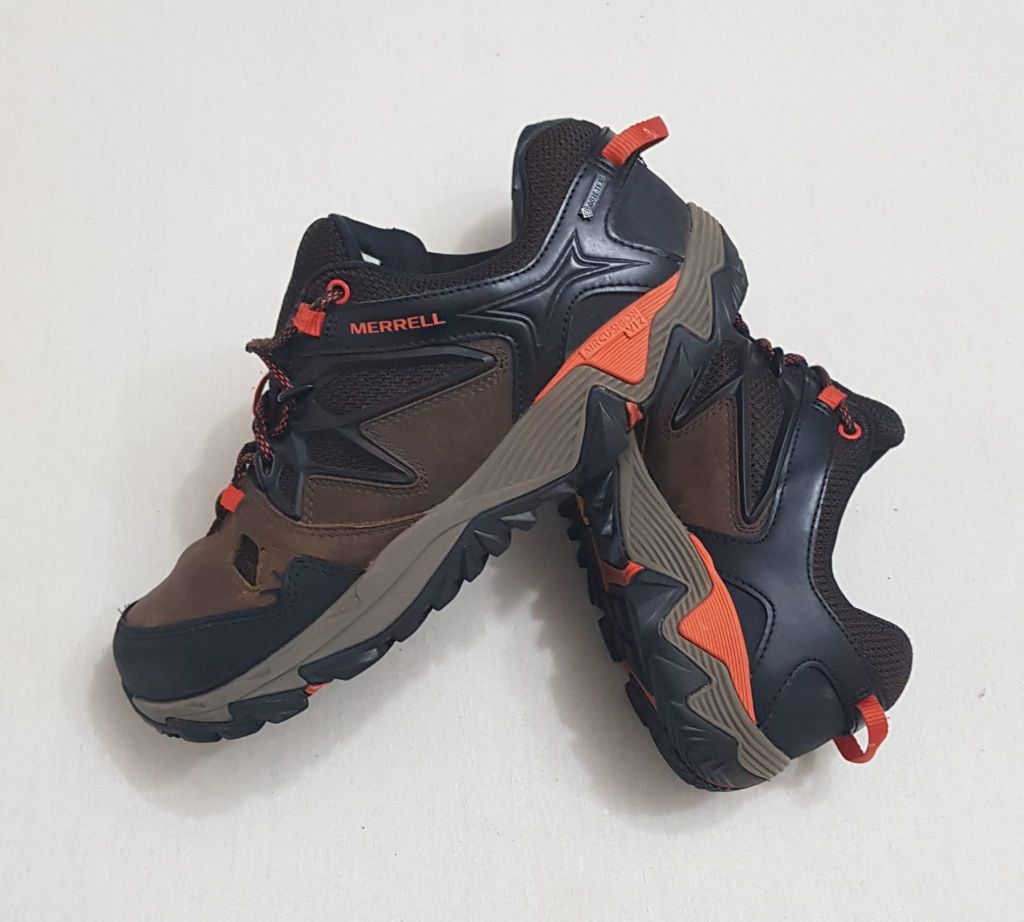 Pantofi drumeție Merrell Clay Performance Gore Tex, Vibram piele Nr 43