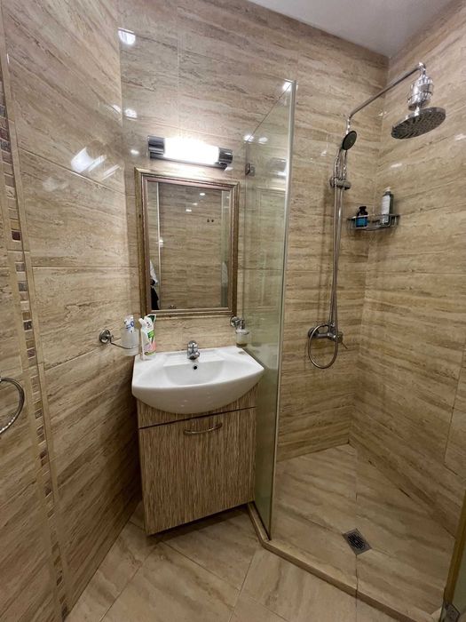 Дава под Наем 3-СТАЕН град София, Оборище