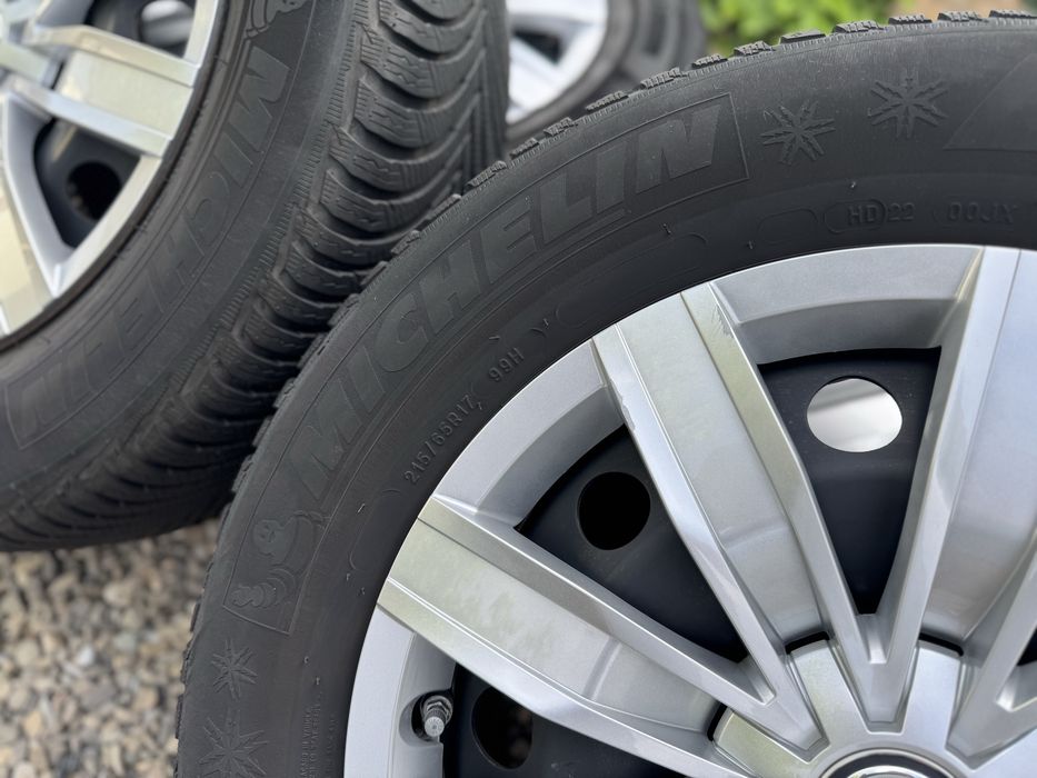 Jante tabla originale 17” Vw Tiguan 5x112 cu capace originale