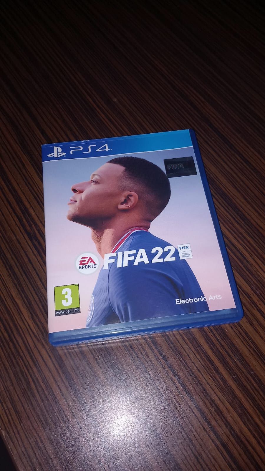 Vand FIFA22 pentru ps4