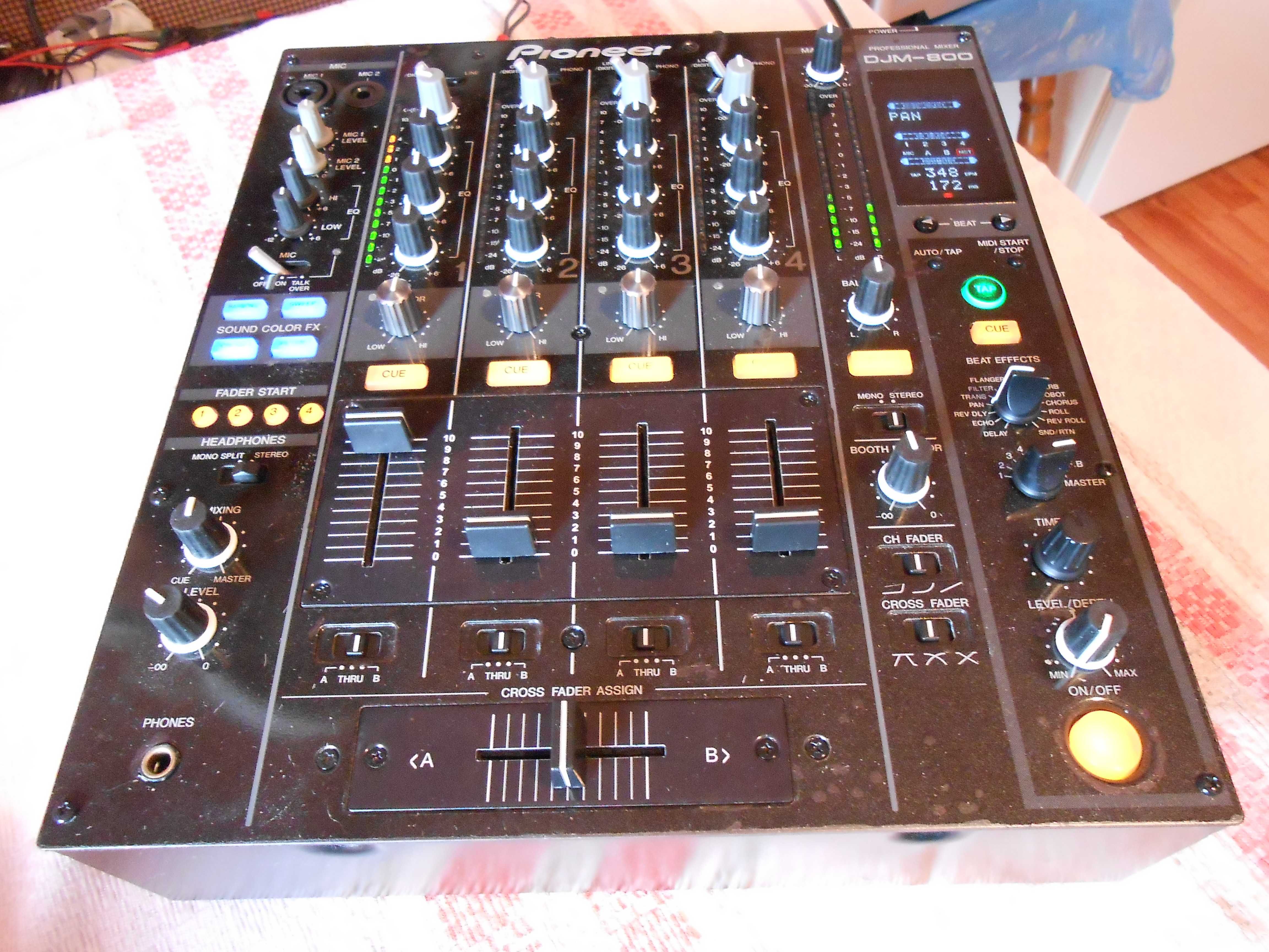 mixer Pioneer DJM 800 ca CDJ,Behringer,Reloop,Mackie,Omnitronic