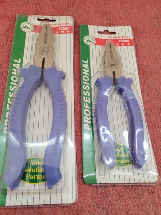 Плоскогубцы с изолированными ручками, 160 мм , 200мм. Новые