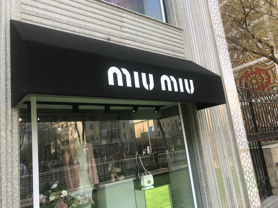 UMBRELLA — Uyingiz va biznesingiz uchun markizalar