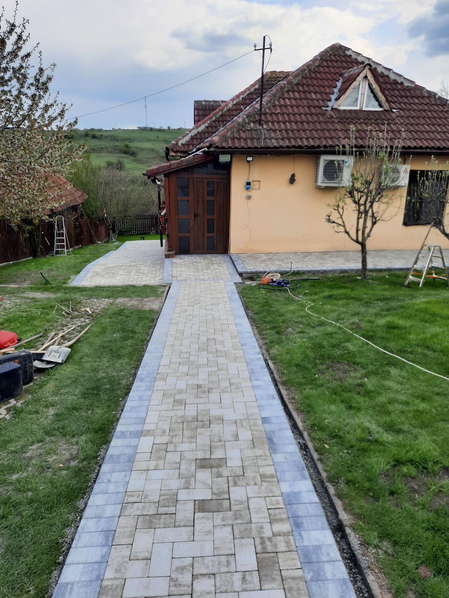 Montaj pavele si borduri