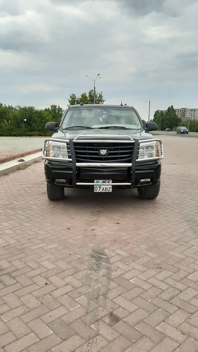 Продам Cadillac Escalade ESV