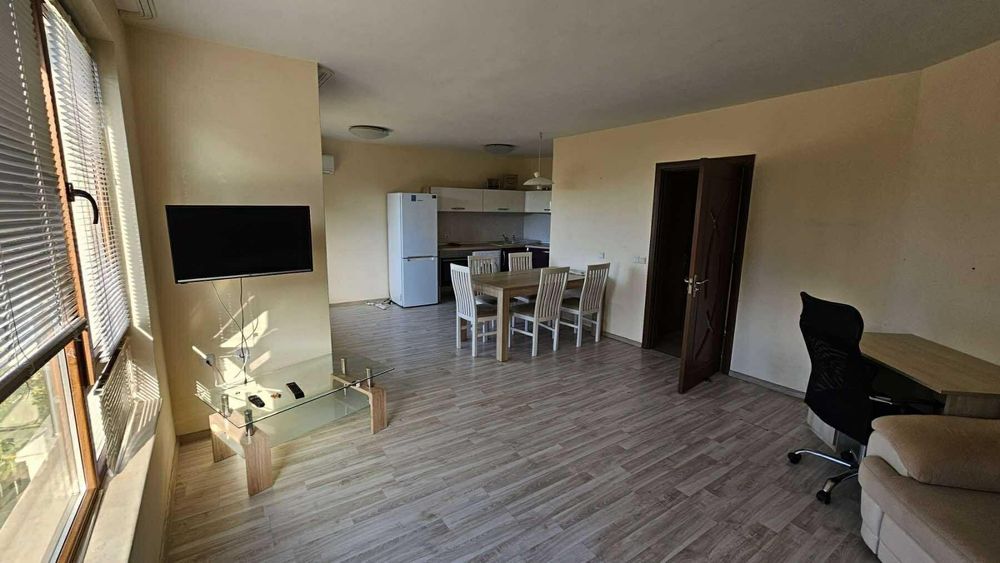 Двустаен апартамент, под наем, кв. Бриз