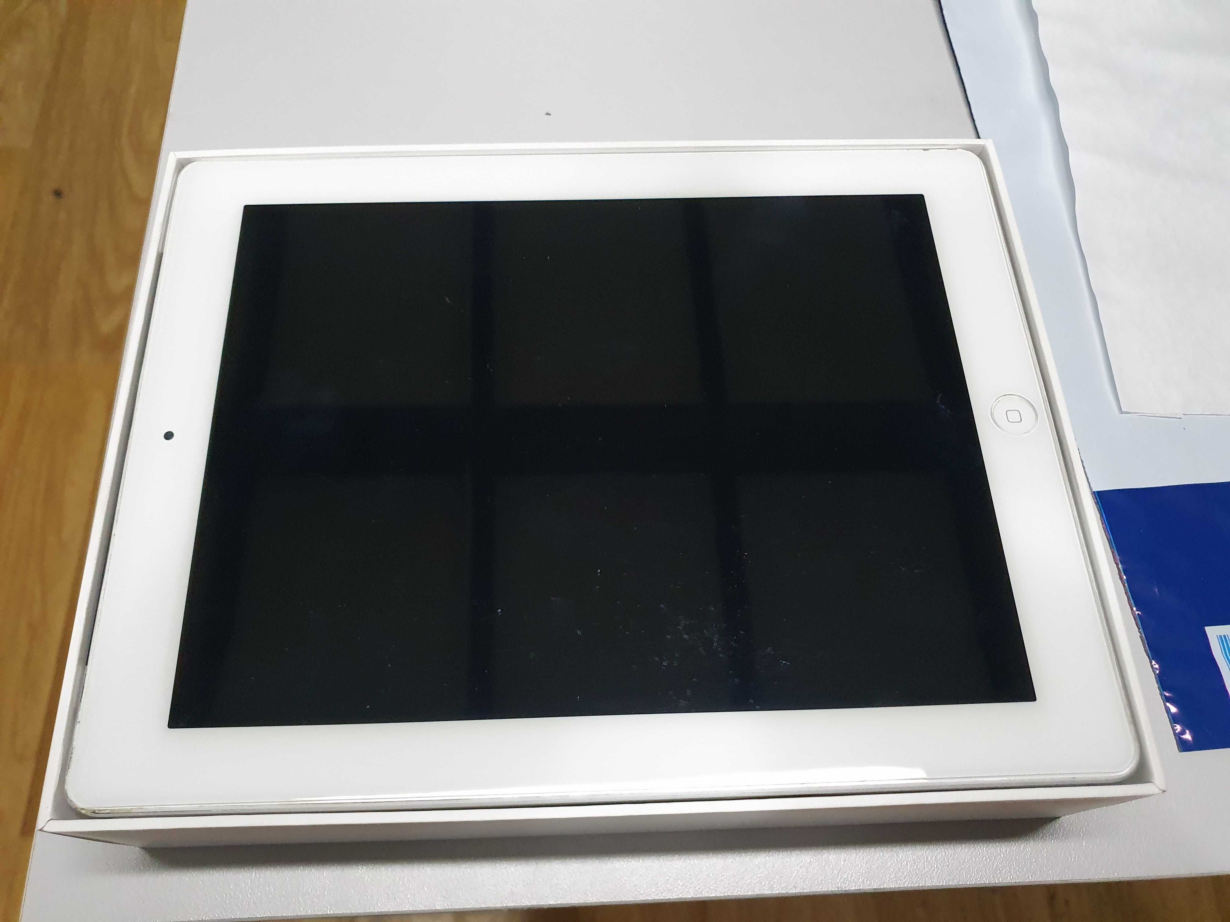 Продавам таблети Apple Ipad 2 16Gb 3G а1396