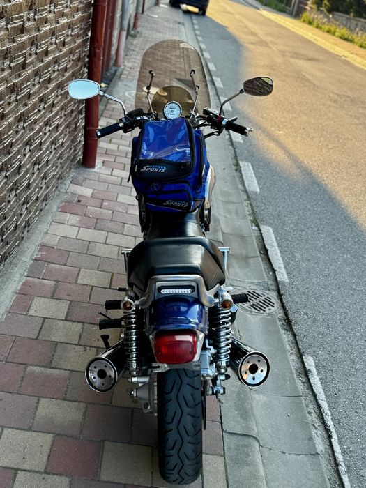 Yamaha V Max 1200