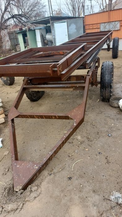 Прицеп пчелоприцеп