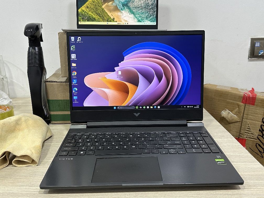 HP Victus i5 12th, gtx 1650, 16gb ozu, ssd 512gb