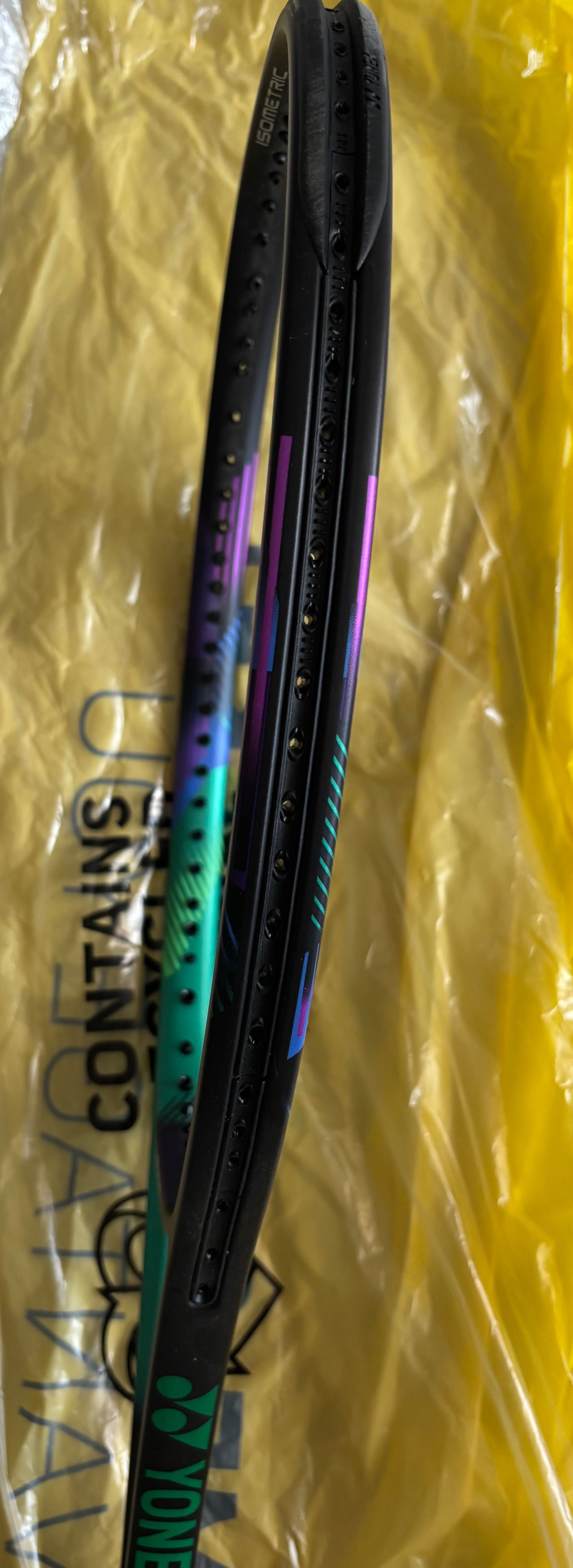 Yonex Vcore Pro 97L L2 тенис ракета