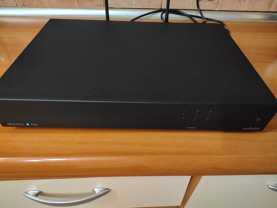 Streamaer Audiolab 6000N Play