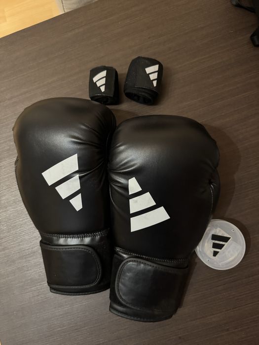Боксови Ръкавици Addidas - 14 OZ
