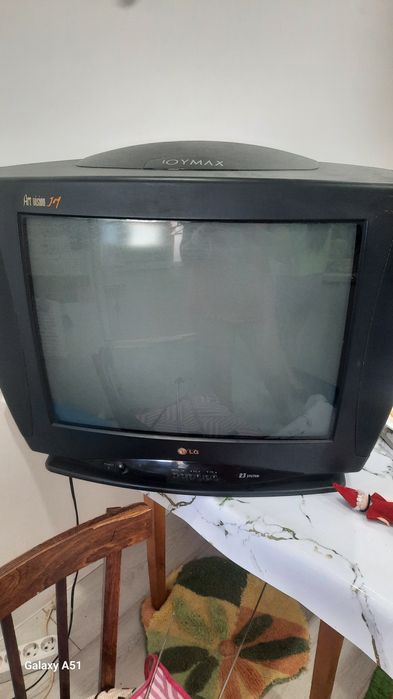 Продам телевизор Lg в рабочем состоянии