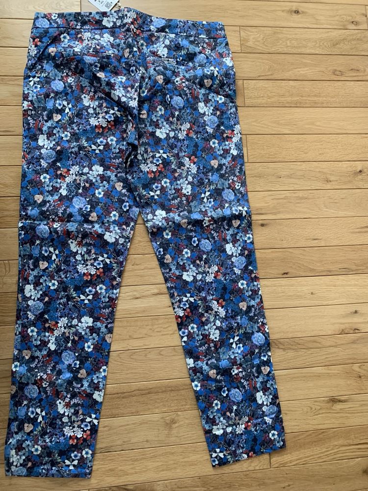 Pantaloni ZARA si STRADIVARIUS dama masura S NOI