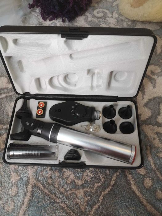 Oftalmoscop cu oto Keeler UK