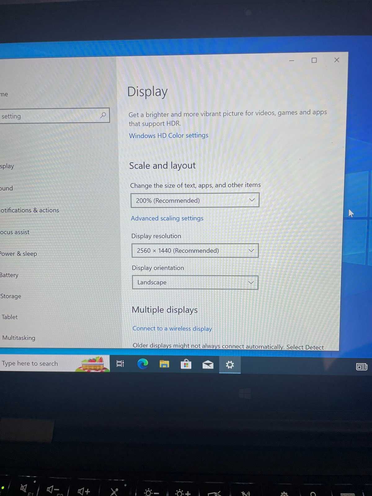 Lenovo X1 YOGA - 14.0" Touchscreen IPS WQHD (2560x1440)