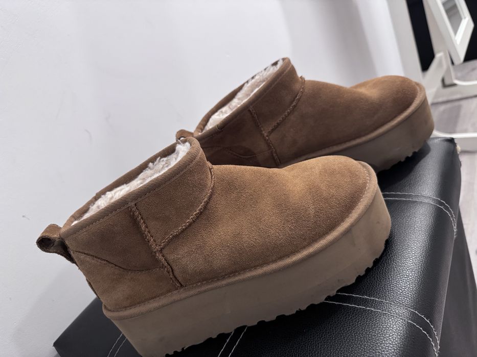 UGG  Original Impecabili