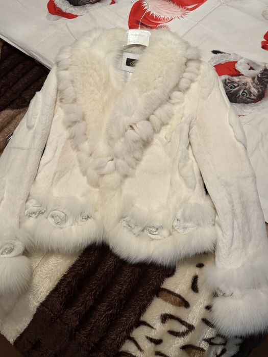 Haina blana naturala