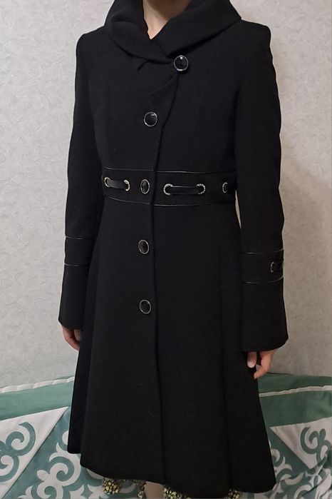 Пальто черное женское