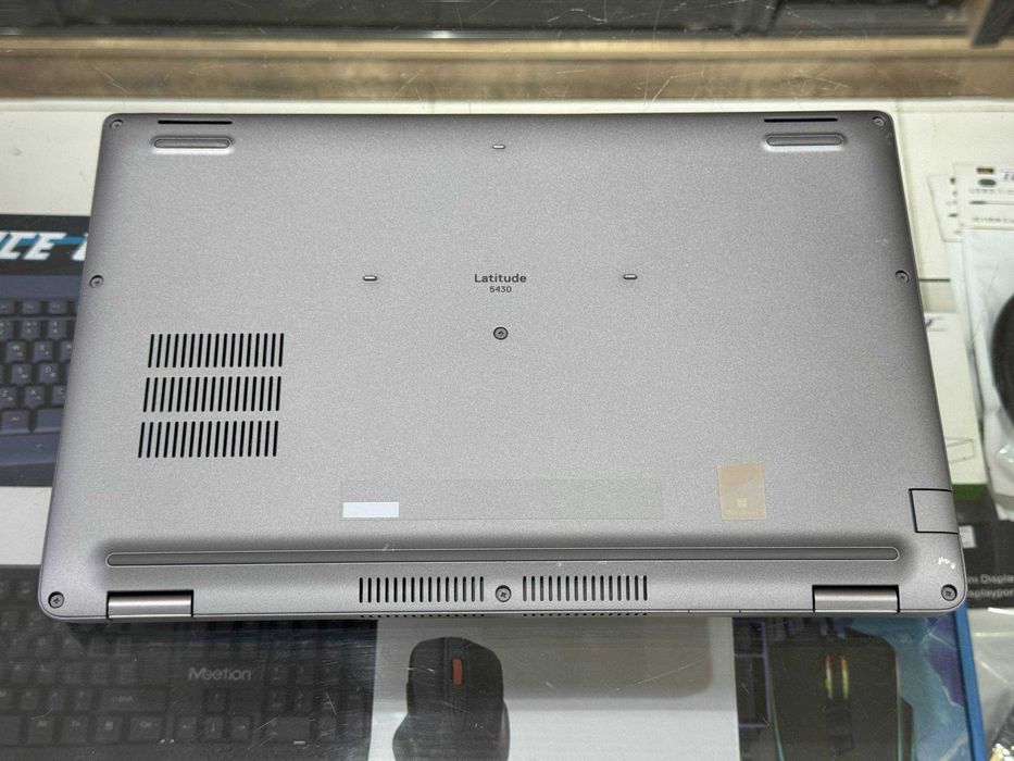 DELL Latitude 5430 Core i5-1235U ram 16 ssd 512