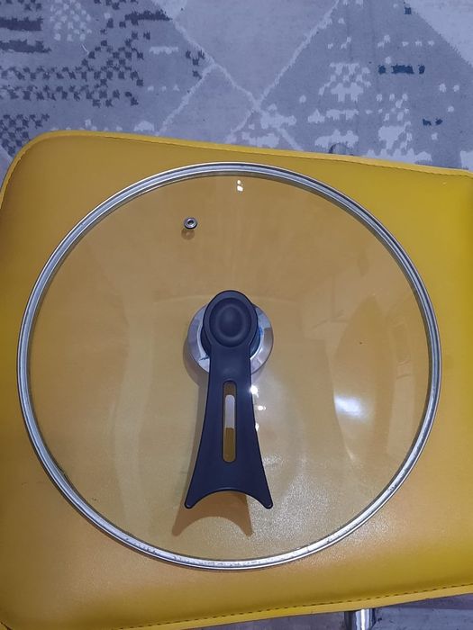 Продам крышку от вок сковородки 32 см