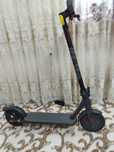Vând trotinetă electrică Xiaomi Electric Scooter 4

4 (