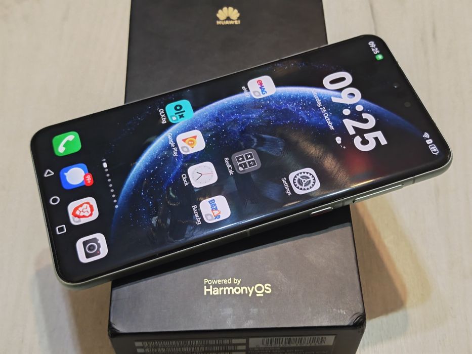 Като нов Huawei Mate 60 Pro 12GB RAM 512 GB Green