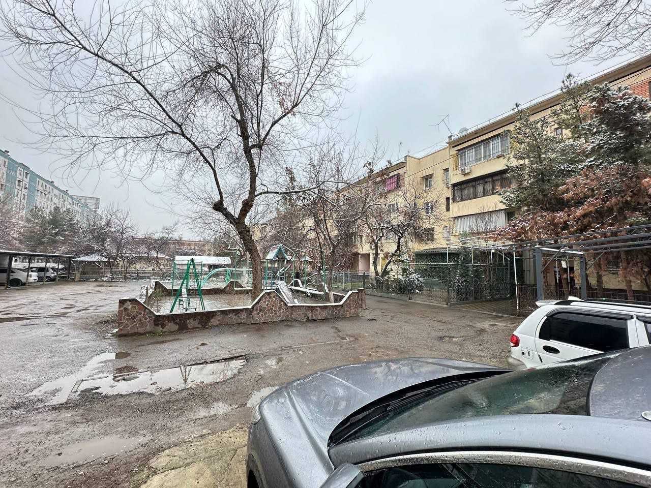 5/2/4 Генерала Петрова,ор-р ОВИР Паркентский,кирпич 100м2,сред.ремонт