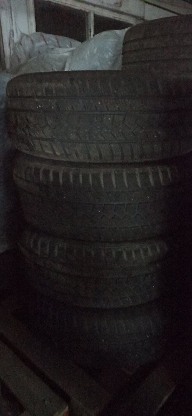 Джанти оригинални Volkswagen  зимни гуми подарък/VW 16R/5x112/7J/e42