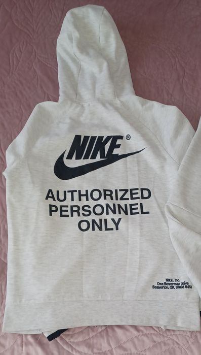 Екипи nike tech fleece
