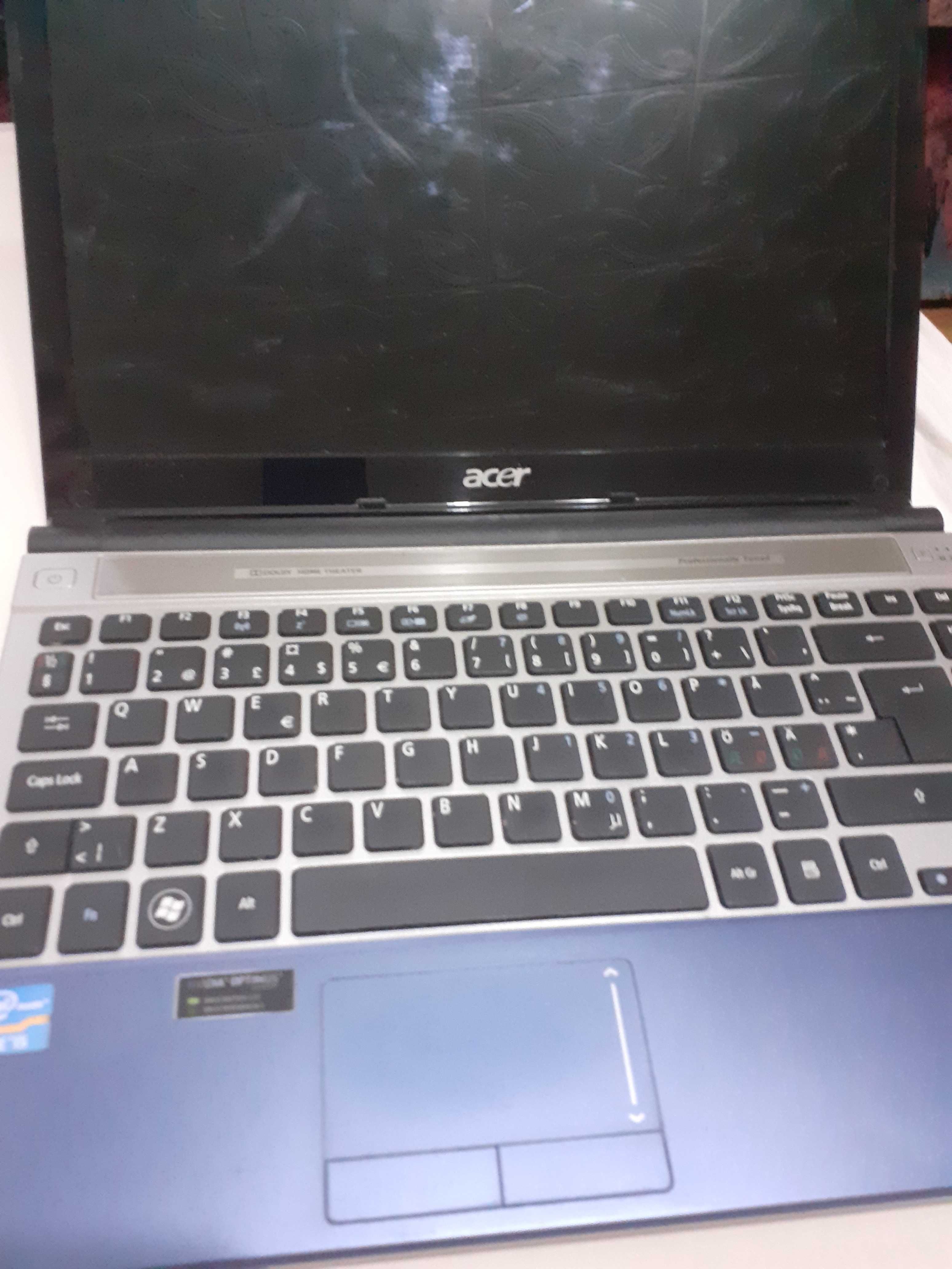 Vând laptop acer, intel core i5