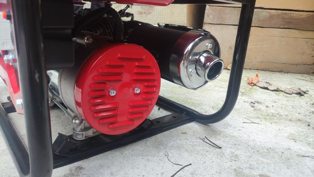 Бензинов генератор HONDA T70