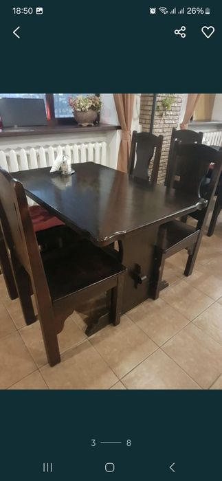 Продам столы, стулья, барный шкаф