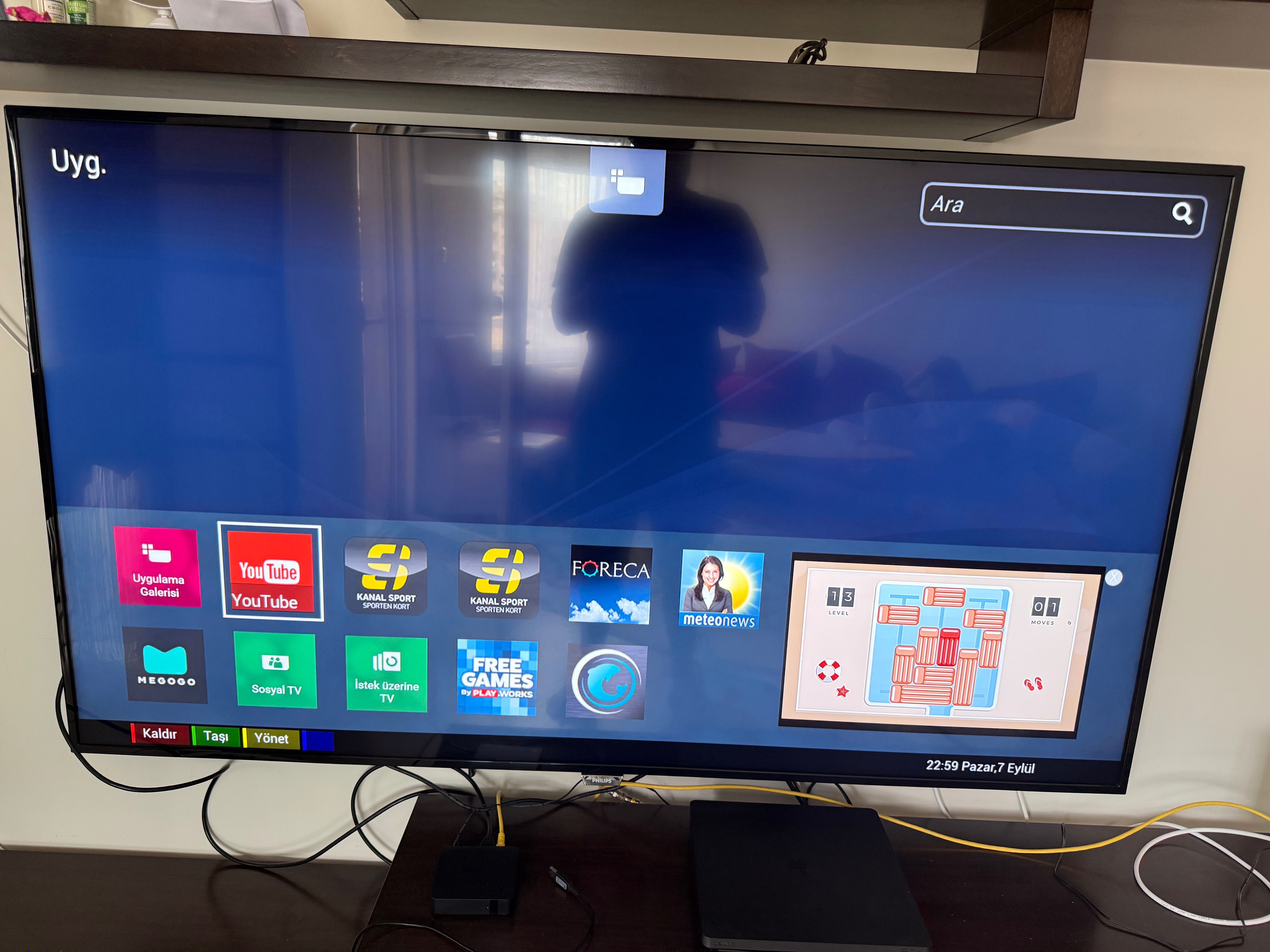 Philips 65” 4k Smart Tv