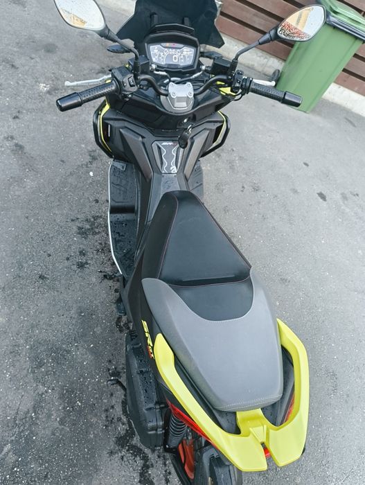 Aprilia SR200 GT '23 schimb cu MT07