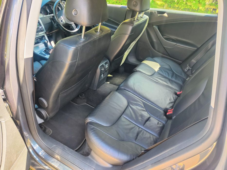 Dezmembrez vw passat B6 bluemotion