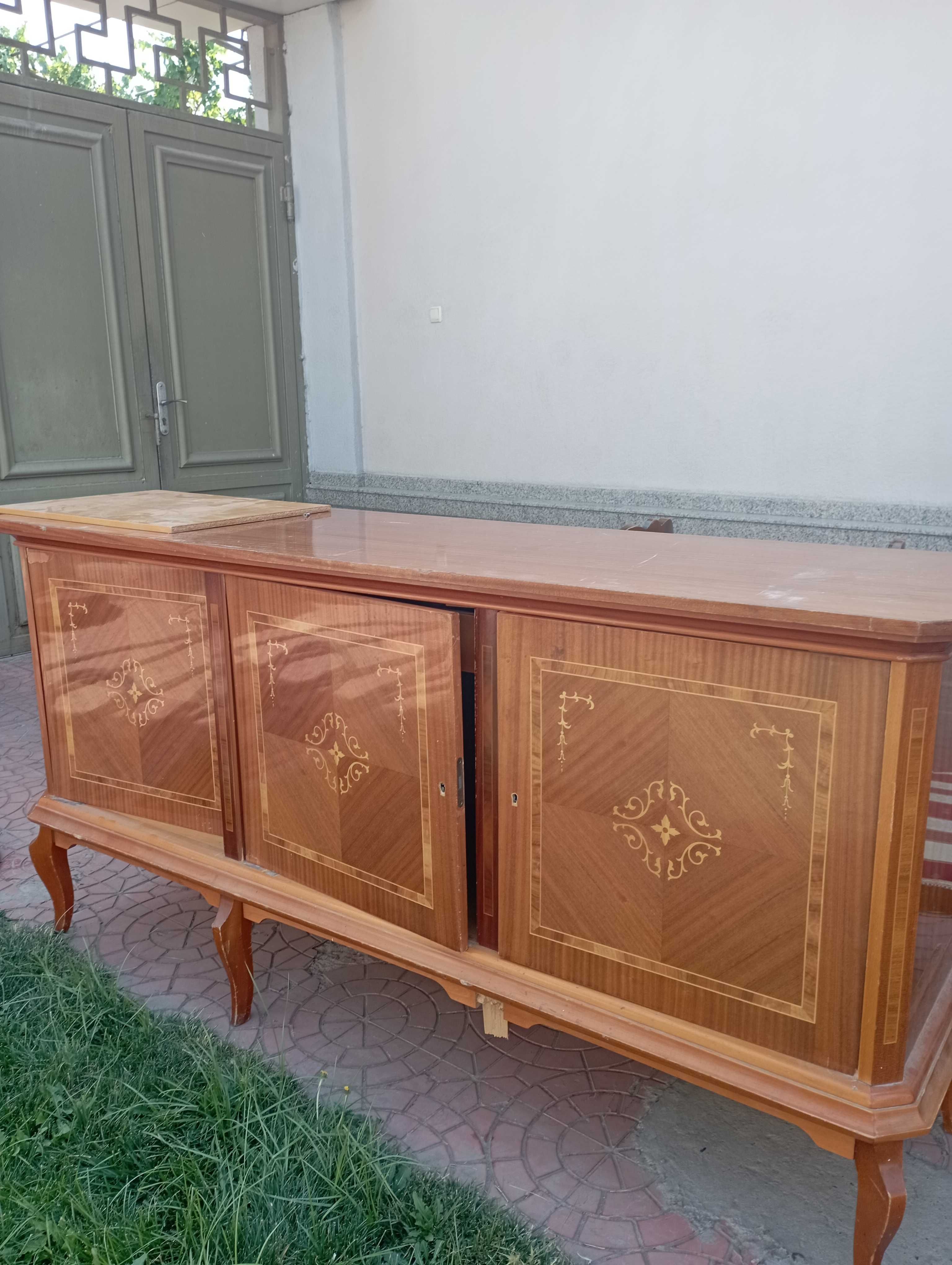 Румынский мебель