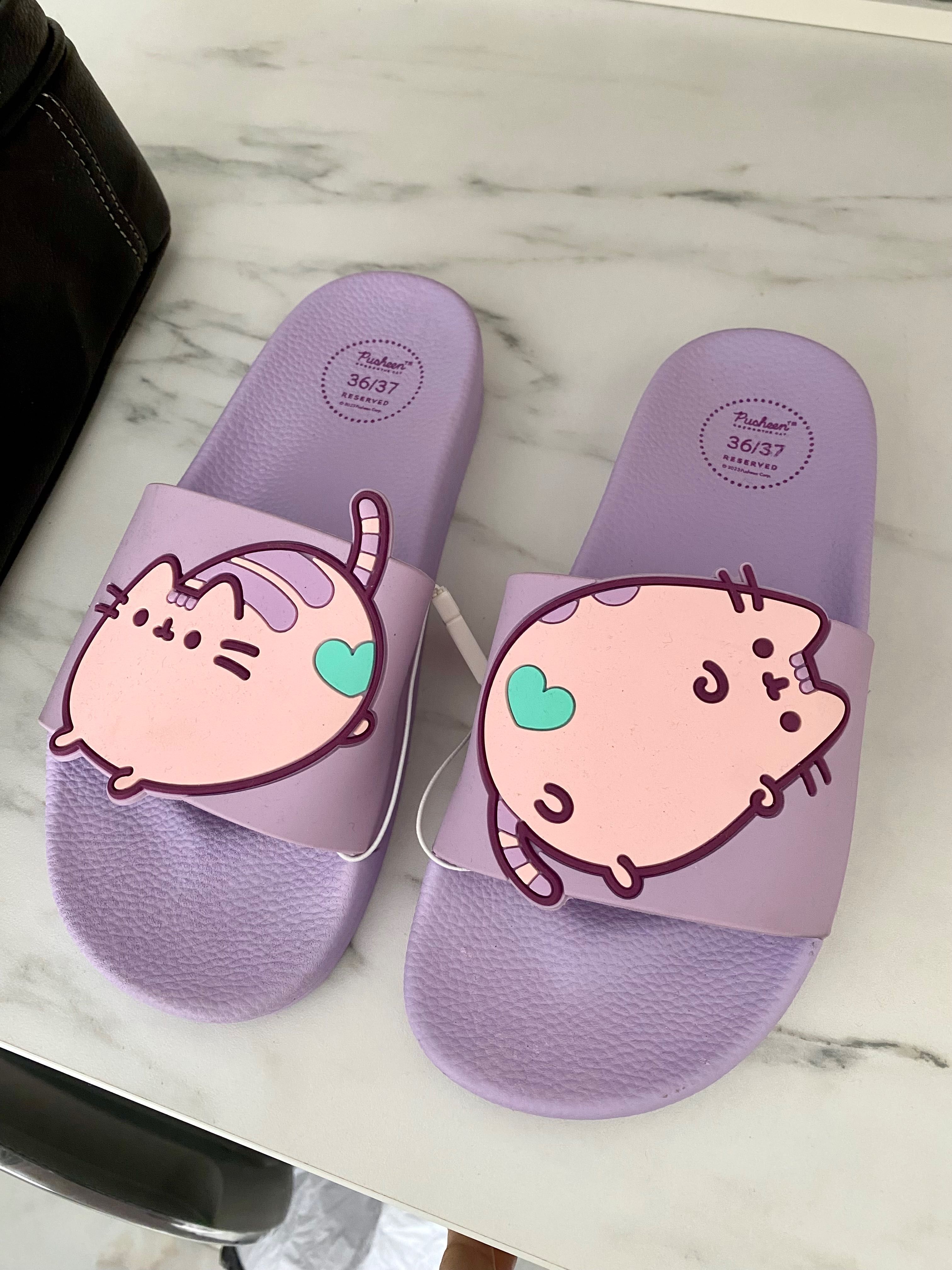Нови Чехли Pusheen