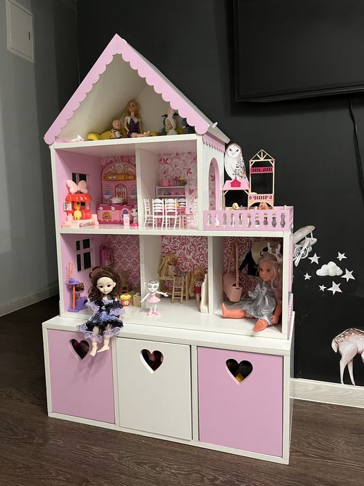 Домик кукольный деревянный