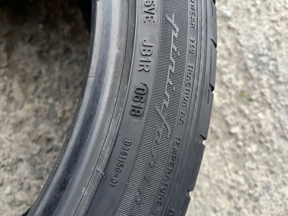 Anvelope vara 275/40/22 Dunlop