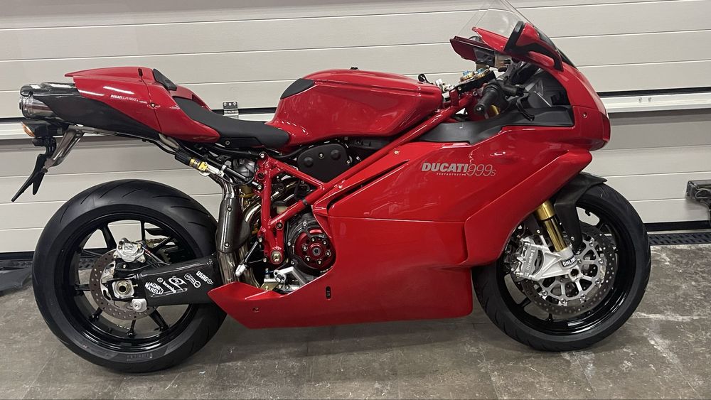 Ducati 999S /model 2005 coppa bassa