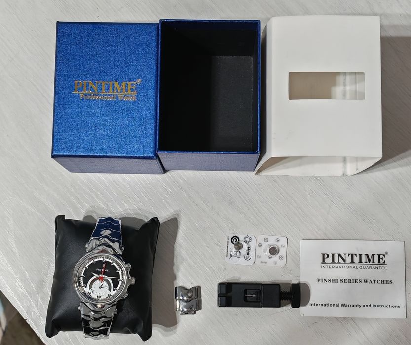 Часы Pin Time Jadge Y2K.