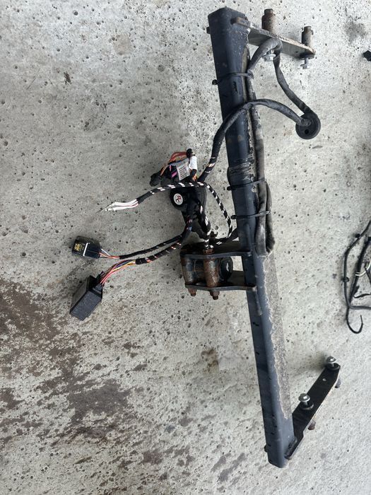 Теглич Audi A5 b9 8w ауди а5 б9