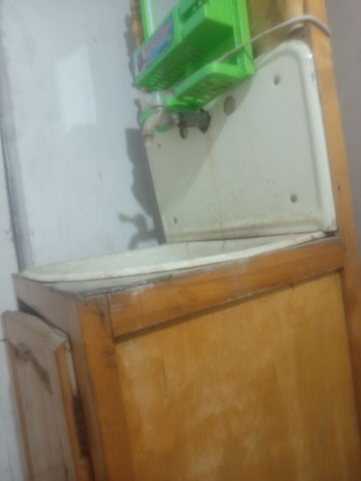 Уманик сатилади бу.